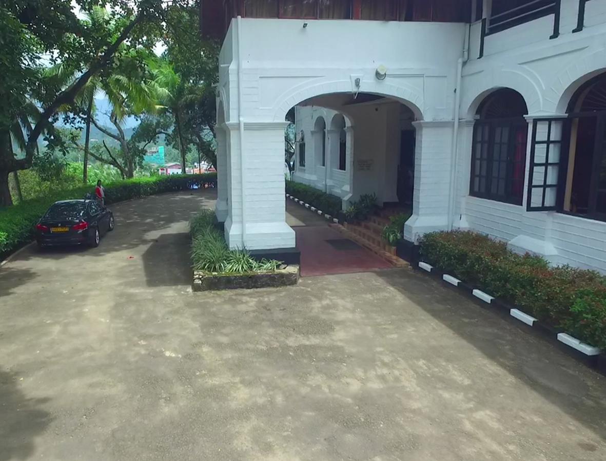 Ratnapura Rest House Ξενοδοχείο Εξωτερικό φωτογραφία